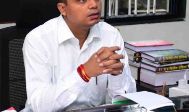 प्रभारी की रवानगी, अब सहायक आयुक्त की बारी...! 