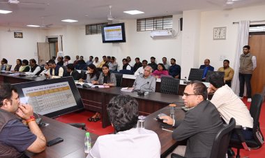 सवा लाख नाल एक लडावा : तवे गोविंदसिंह नाम कहावा ...!