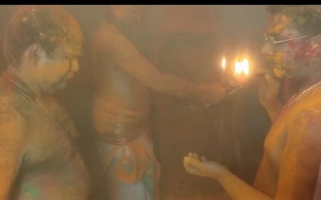 असली दोषी कौन है : वीडियों देखकर पता करो ...!