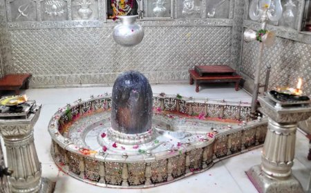 संगठन की फटकार से रिपोर्ट के इंतजार तक, महाकाल सब देख रहे हैं