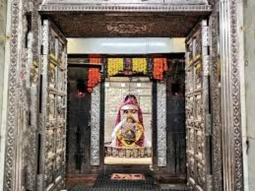 प्रशासन बे-बस है, भले ही उनके हाथ गिरेबान तक क्यों ना पहुंच जाएं